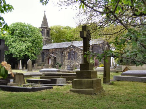 Oorlogsgraven van het Gemenebest Christ Church Churchyard #1