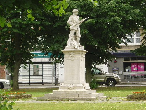 Oorlogsmonument Warlingham #1