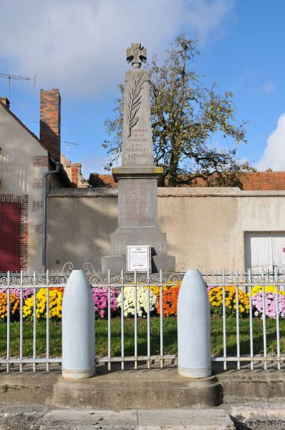 War Memorial Saint-Brisson-sur-Loire