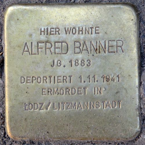 Stolpersteine Markgraf-Albrecht-Strae 6