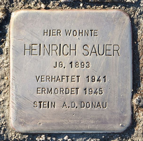 Stolpersteine Flugfeldgürtel 13-15 #2