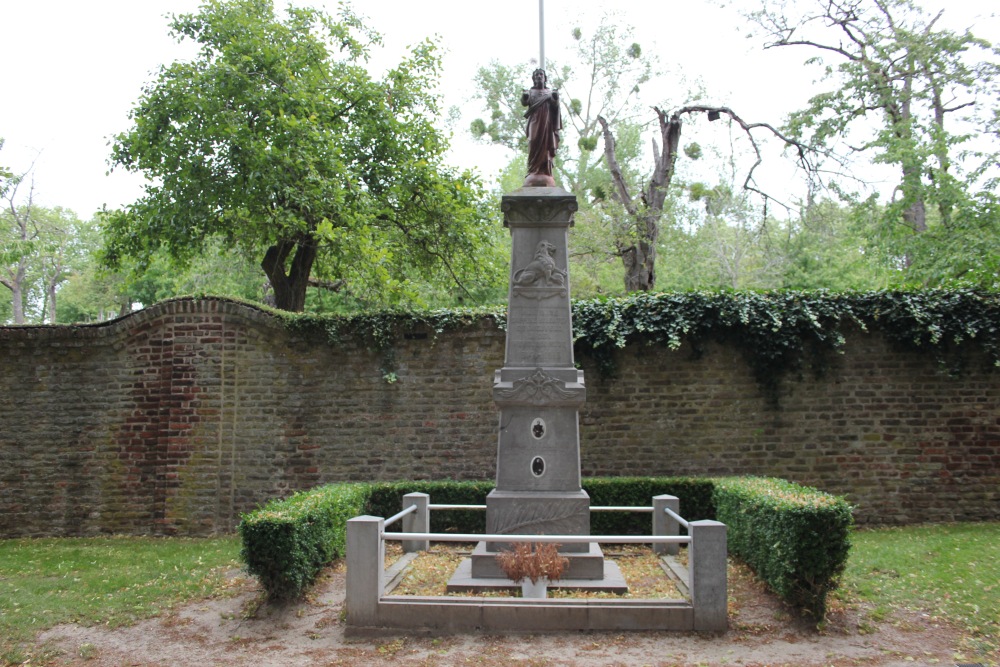 Oorlogsmonument Rijkhoven #1