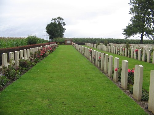 Commonwealth War Cemetery Varennes