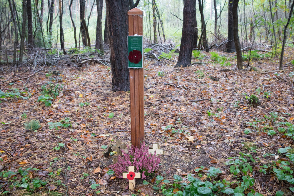 Memorial 10th Battalion Parachute Regiment #1