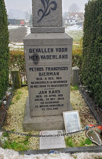 Monument P.F. Bierman, J. Kars & Dover Fleming #5