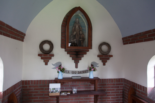 Memorial Chapel Maasbree #3