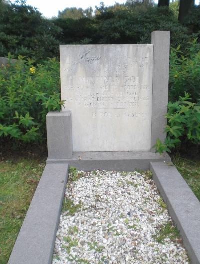 Nederlandse Oorlogsgraven Hoogeveen #5