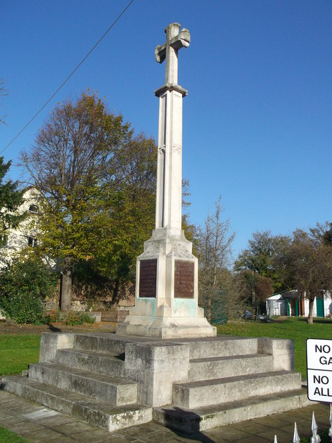 War Memorial Purfleet #1