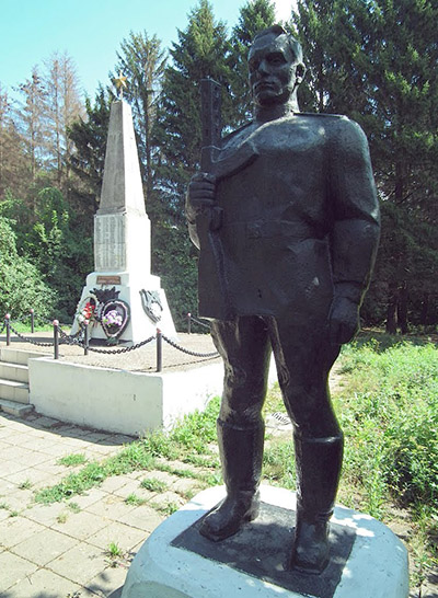 Mass Grave Soviet Soldiers Opochnya #1