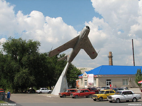 Bevrijdingsmonument Novoazovsk #1