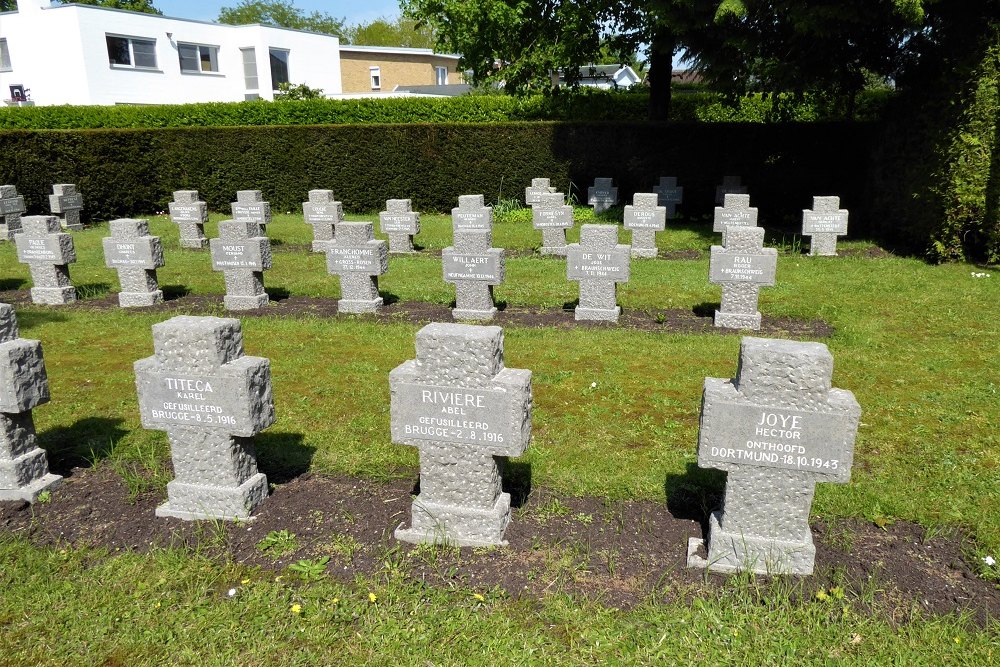 Cemetery of Honor for Executed Assebroek #3