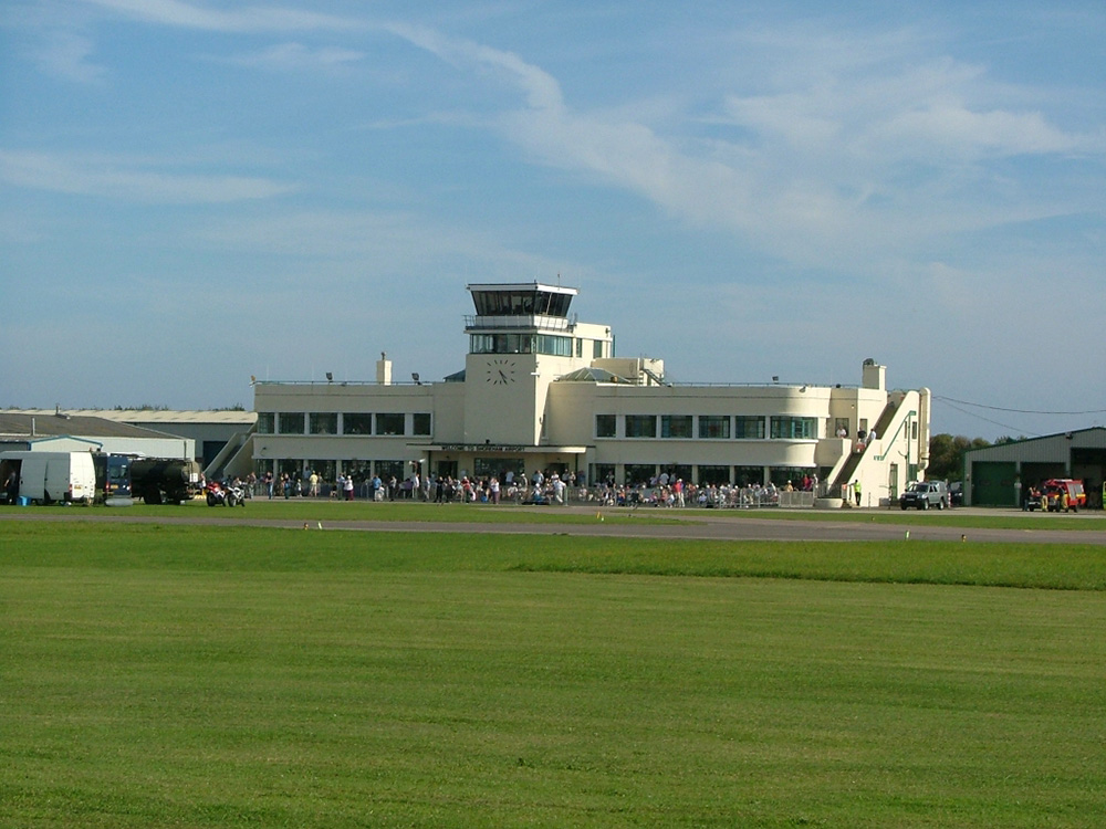 can you visit shoreham airport