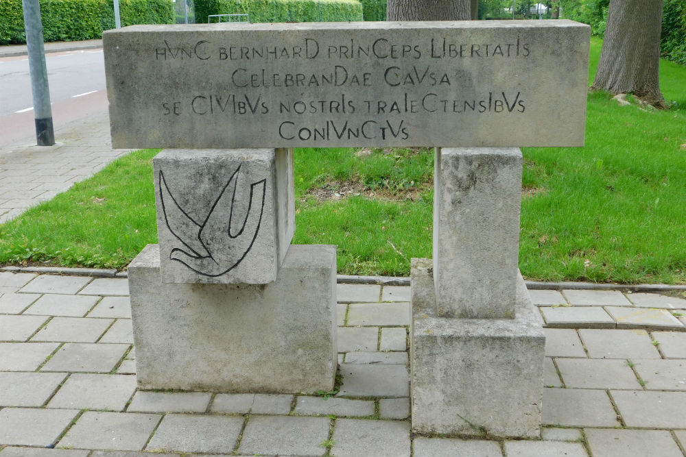 Monument Prins Bernhard Maastricht #1