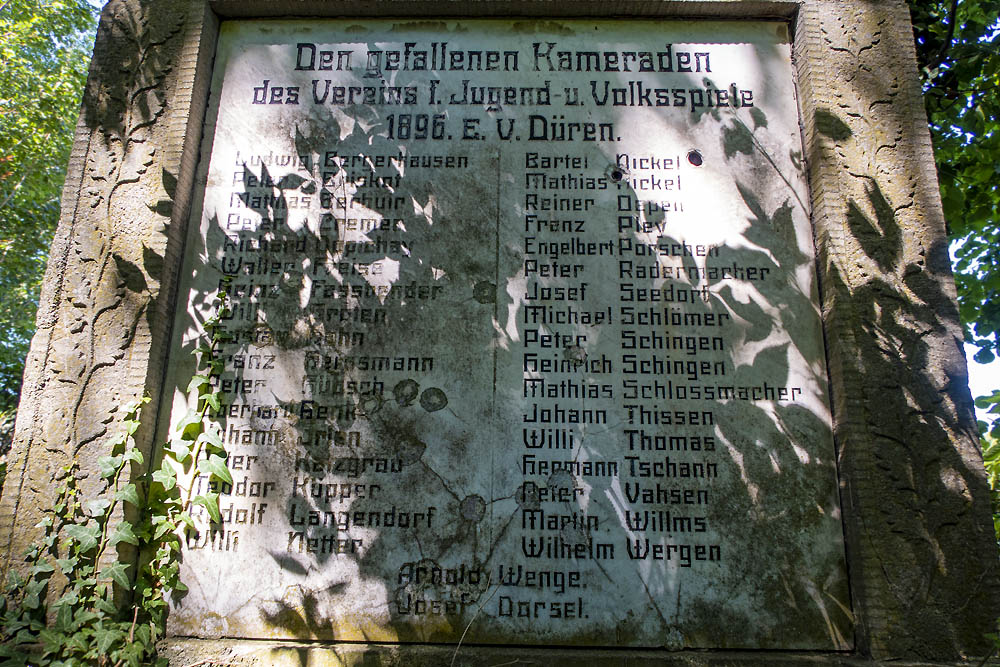 Monument Jugendstadion Schwarz-Weiß Rölsdorf #3
