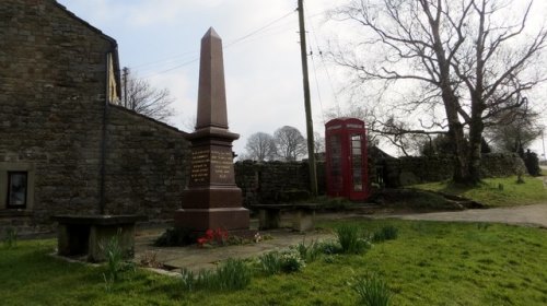 Oorlogsmonument Tatham Fells #1