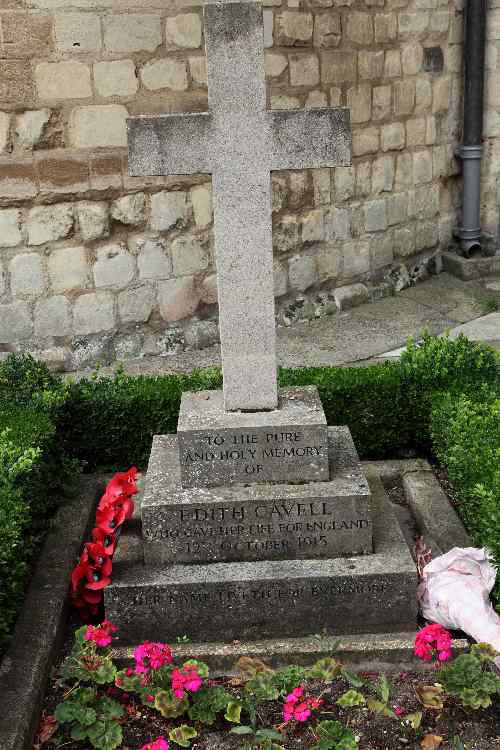 Grave Edith Cavell #1