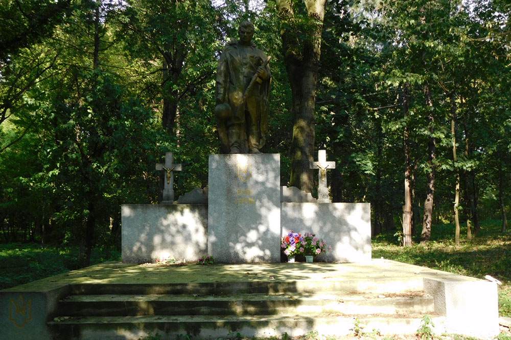 Mass Grave Soviet Soldiers 1941 #1