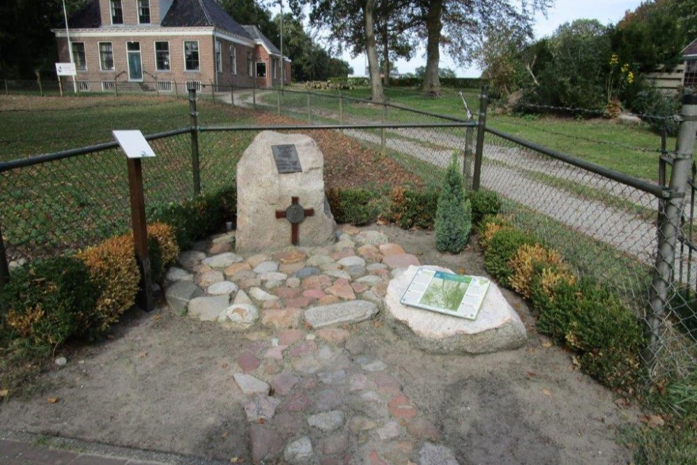 Liberation Route Marker 602: The parsonage under fire #1
