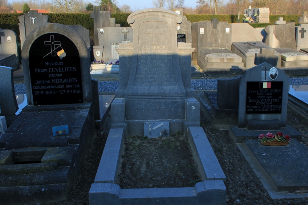 Belgian War Grave Wakkerzeel #1