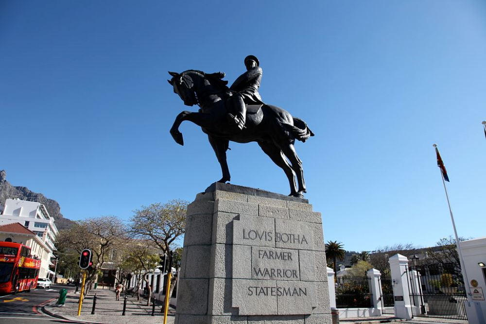 Equistrian Statue of Louis Botha #1