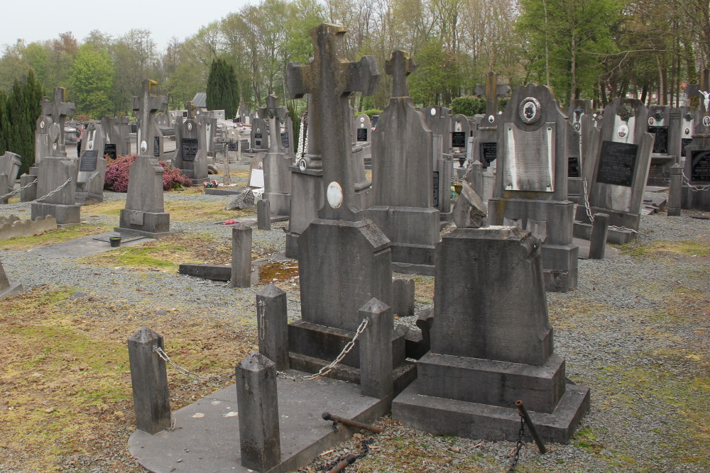 Belgische Oorlogsgraven Geraardsbergen