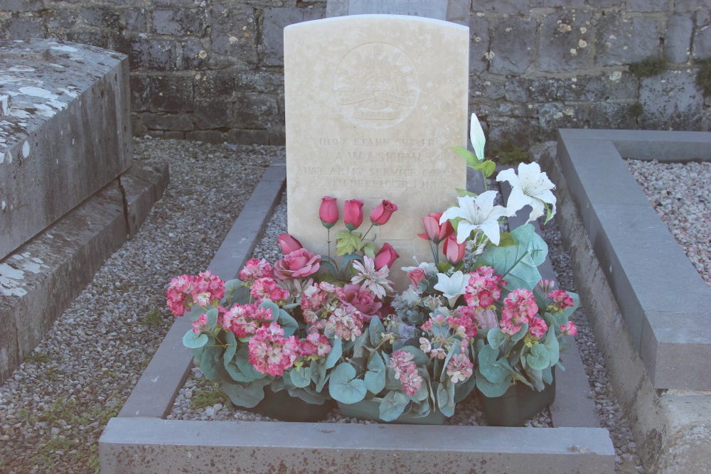 Commonwealth War Graves Morville #2