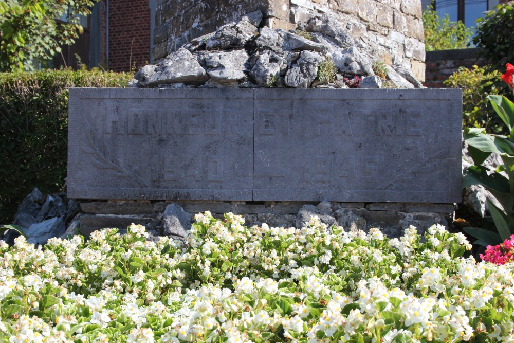 Monument Tweede Wereldoorlog Comblain-la-Tour #2