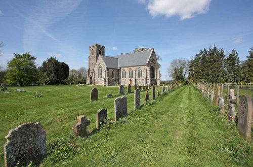 Oorlogsgraven van het Gemenebest All Saints Churchyard