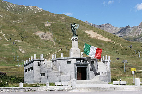 Ossuary Tonale