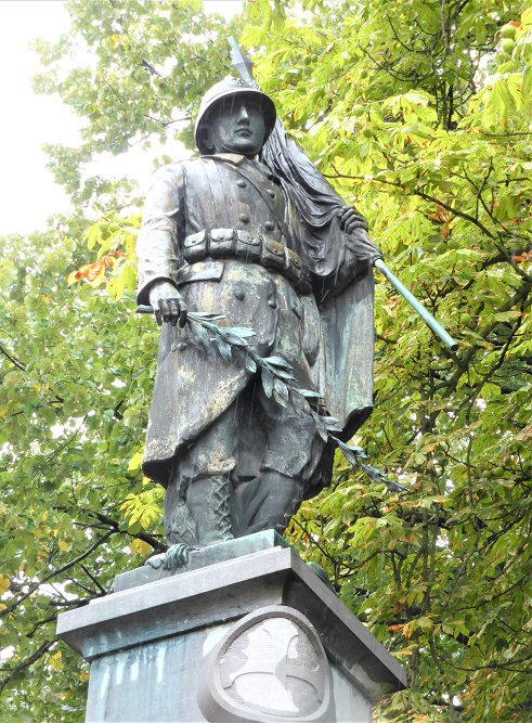 Oorlogsmonument Wevelgem #2