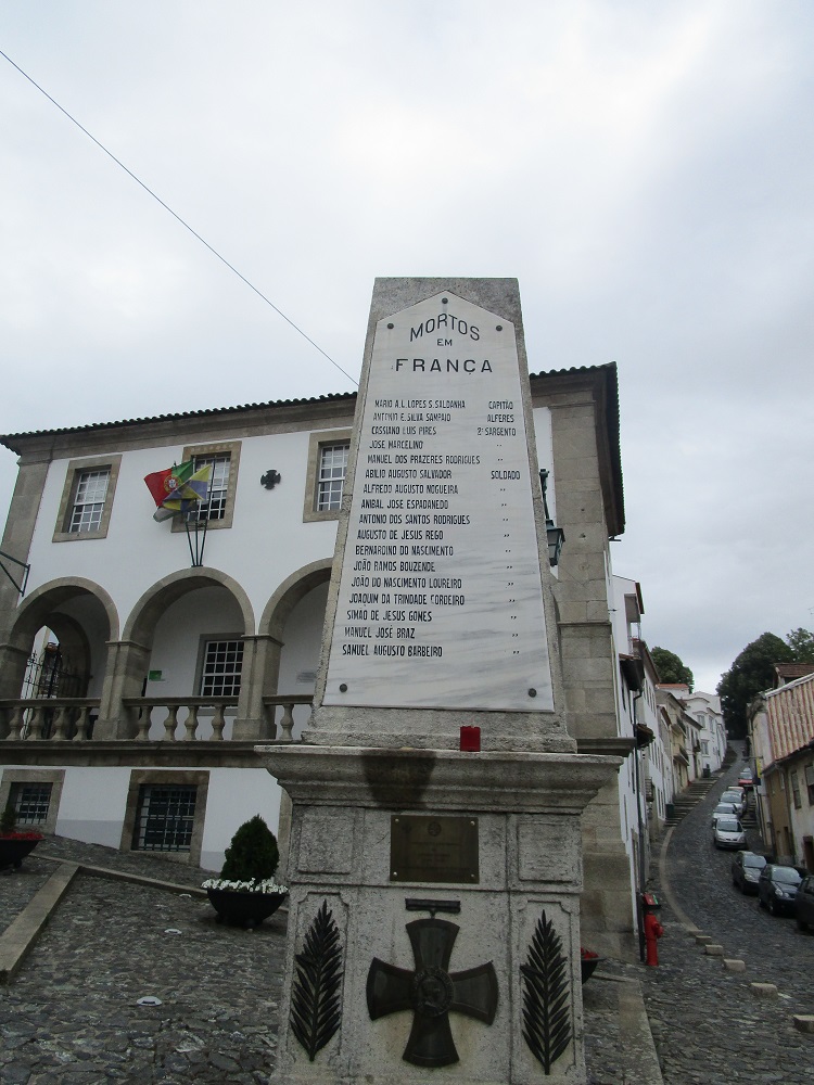 War Memorial Bragana #5