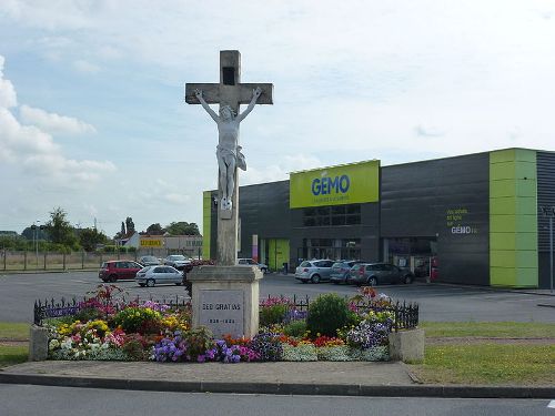 War Memorial Saint-Martin-au-Lart #1