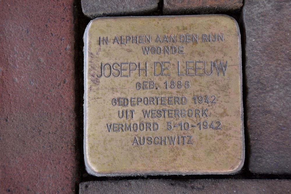 Stolpersteine Stadhuisplein #4