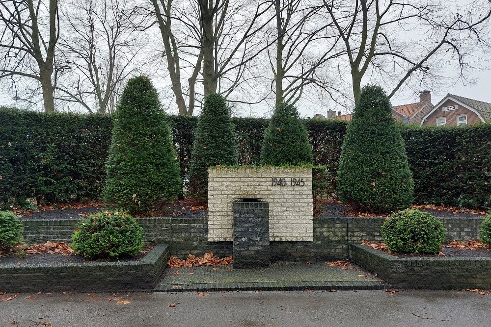 Oorlogsmonument Zevenbergen #1