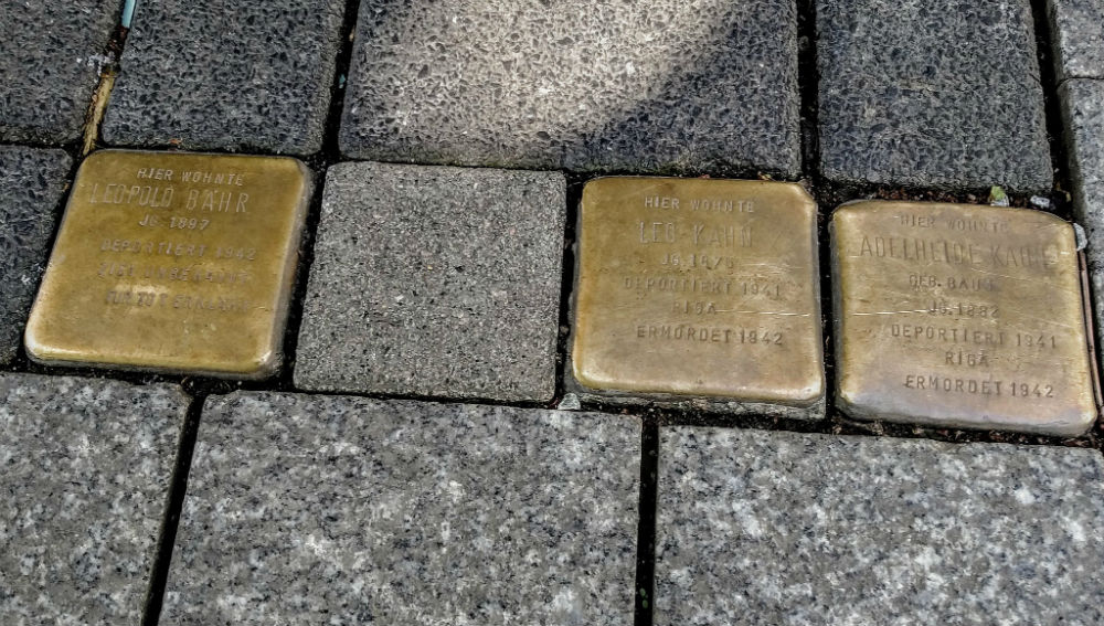 Stumbling Stones Uhlstraße 31-33 #1
