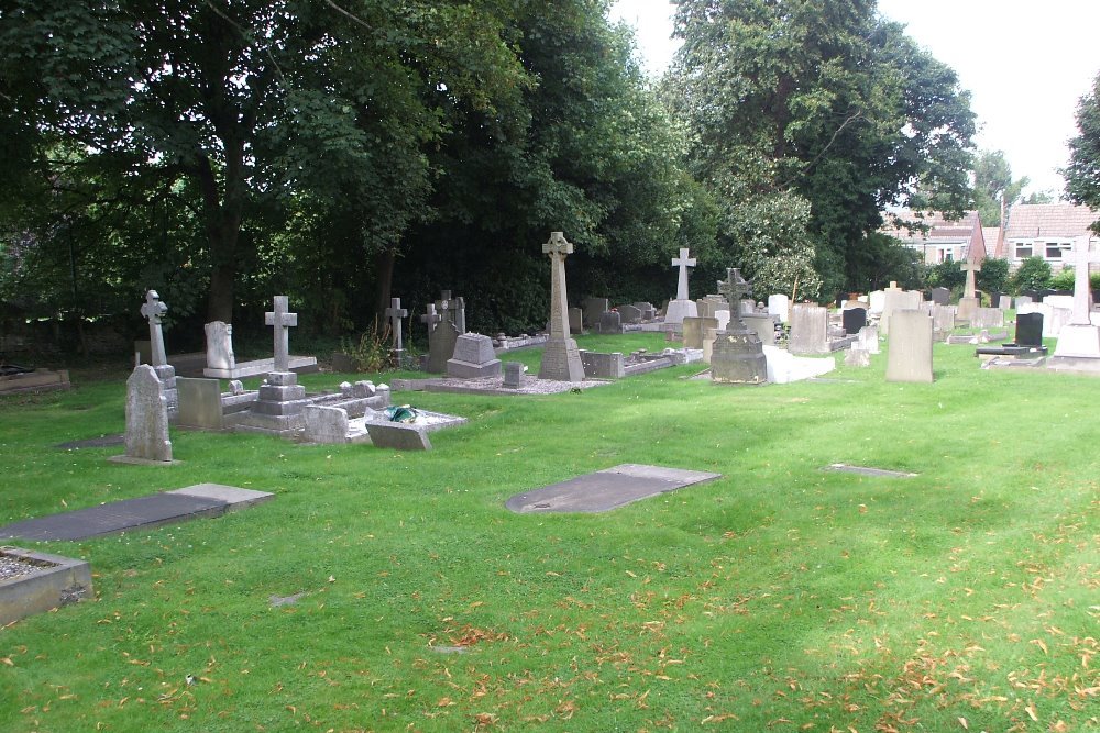 Commonwealth War Graves St. Joseph Roman Catholic Churchyard