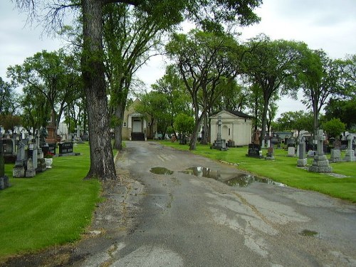 Commonwealth War Graves St. Mary's Cemetery