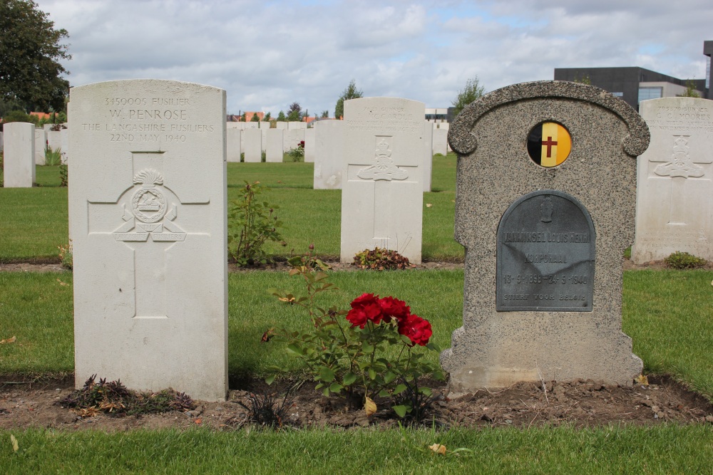 Commonwealth War Cemetery White House #5