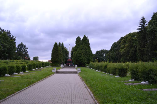 Sovjet-Poolse Oorlogsbegraafplaats Bolesławiec #1