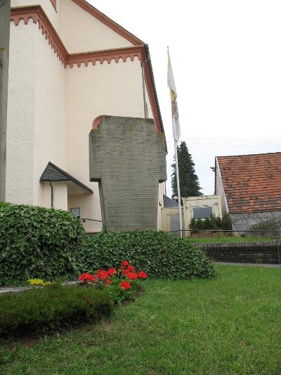 War Memorial Lissendorf #4