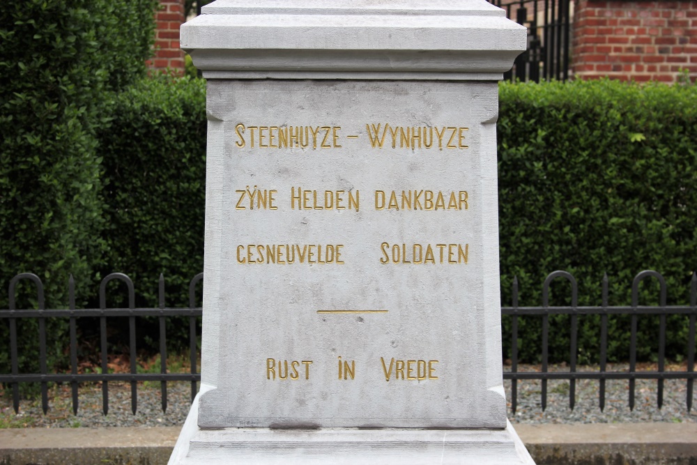 Oorlogsmonument Steenhuize-Wijnhuize #3