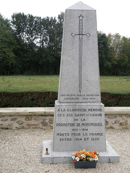 Monument Doden Militaire School Saint-Cyr #1