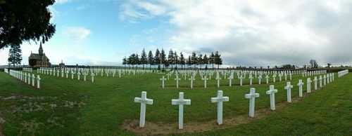 Franse Oorlogsbegraafplaats Mry-La-Bataille