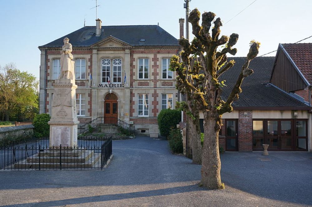 Oorlogsmonument Étoges #1