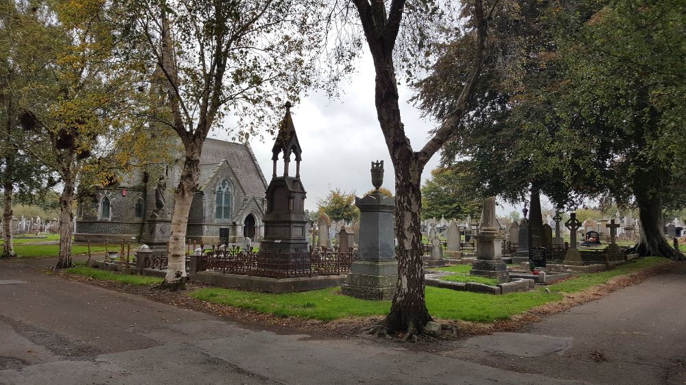 Commonwealth War Graves St. Finbarr's Cemetery #1