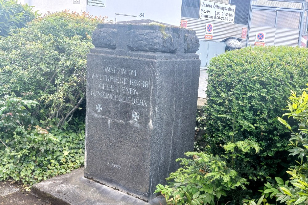 Oorlogsmonument Linz am Rhein #2