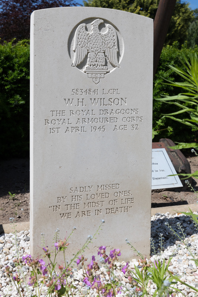 Commonwealth War Graves General Cemetery Diepenheim #2