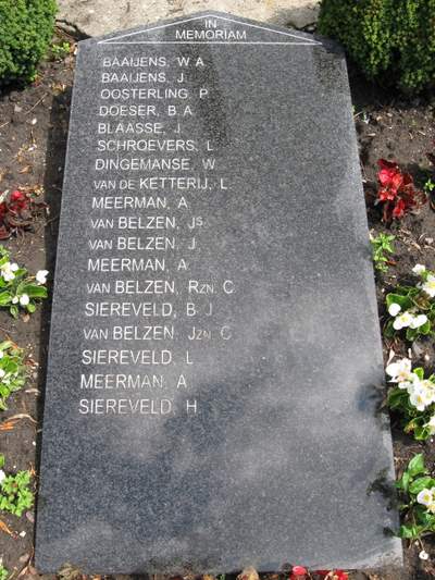 Memorial Arnemuiden Cemetery #4