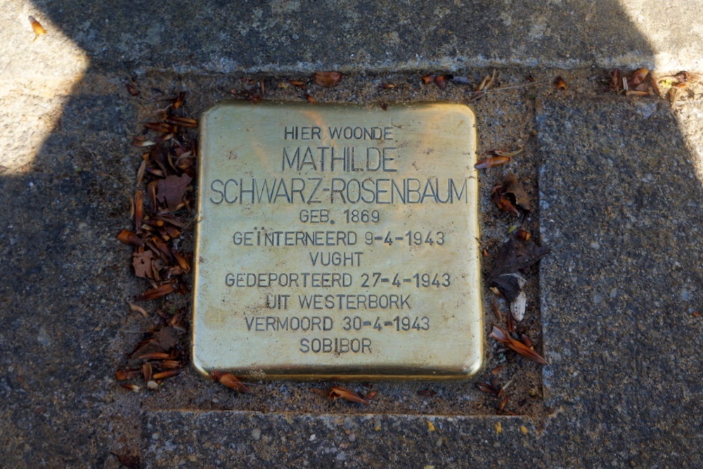 Stolperstein Spoorstraat 42