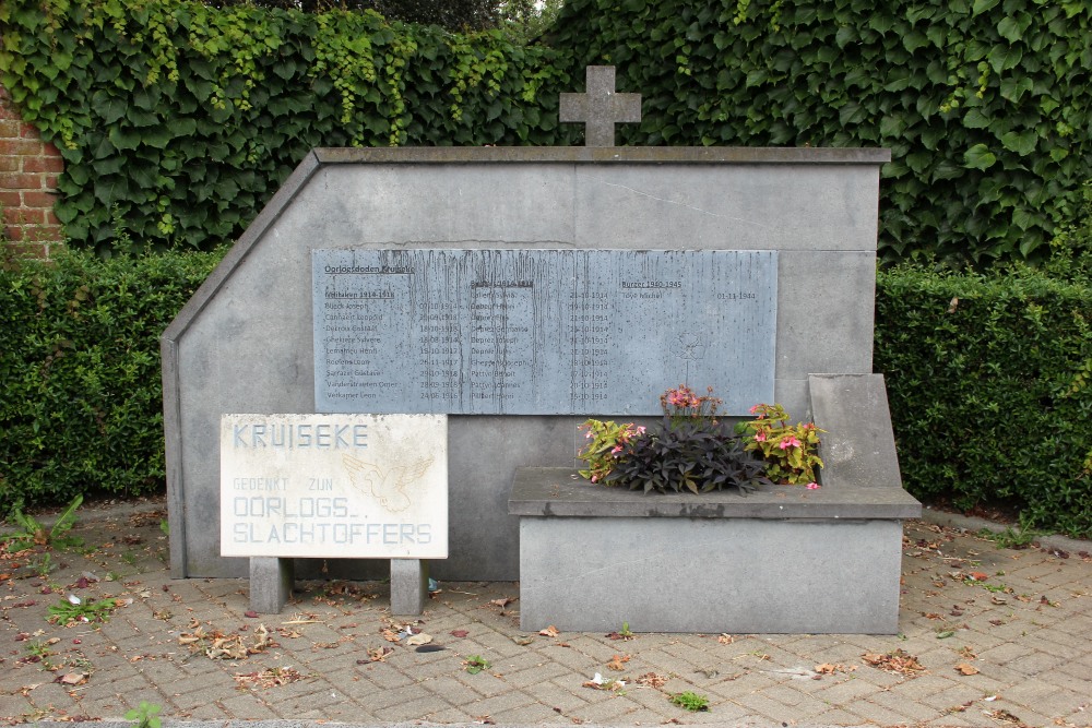 War Memorial Kruiseke